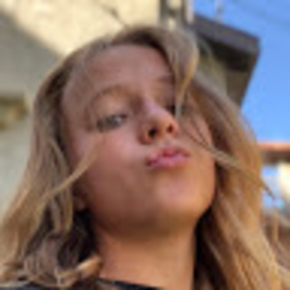 Meet your Posher, Brighton - Picture 1 of 1